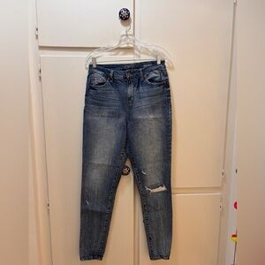 Rewash Women's Skinny Jeans in Medium Blue with Distressed Knee